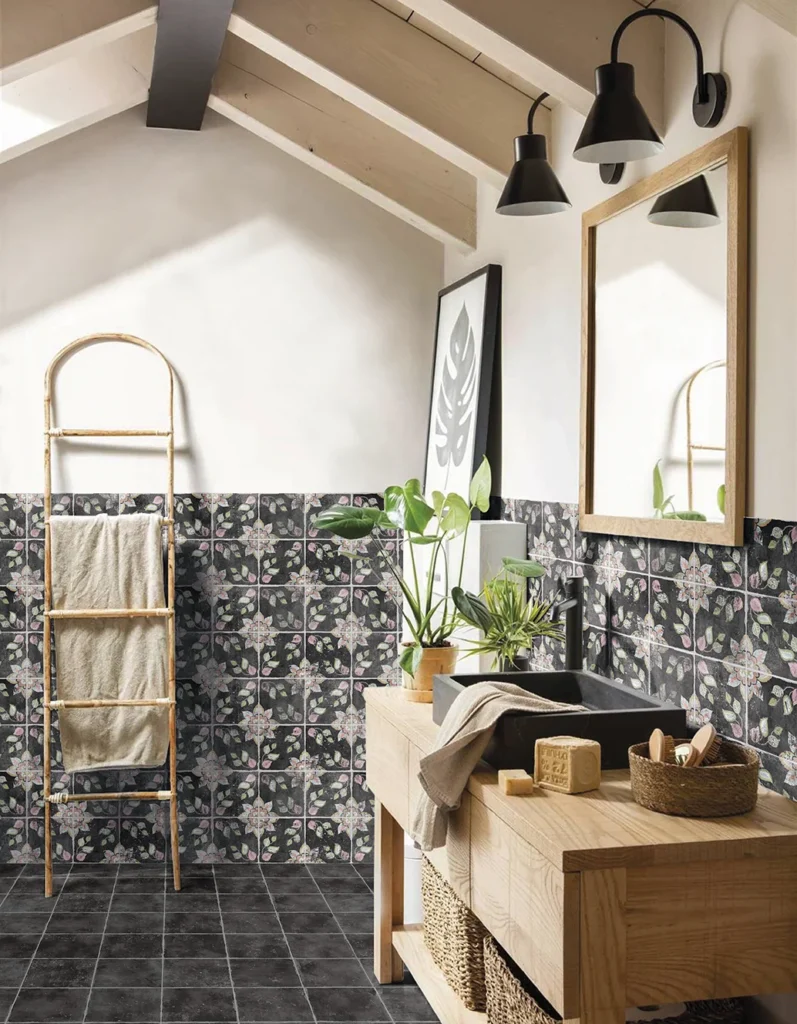 Florentina - Sibby Black Floor & Elisa Wall
