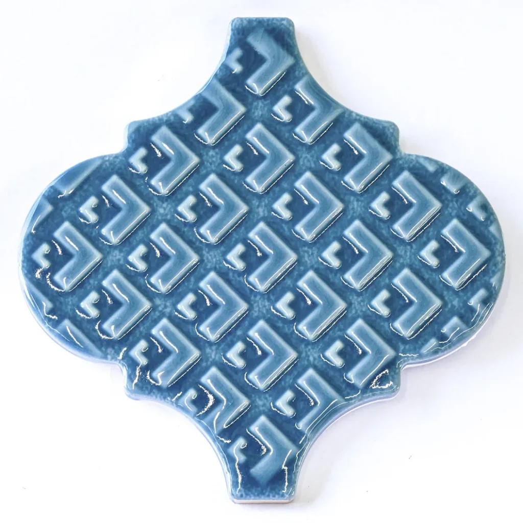 Arabesca - Chinois Blue Lantern Tile