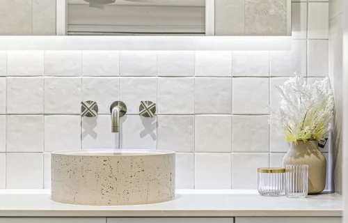 ROCCO - Ash White Concrete Basin Setting